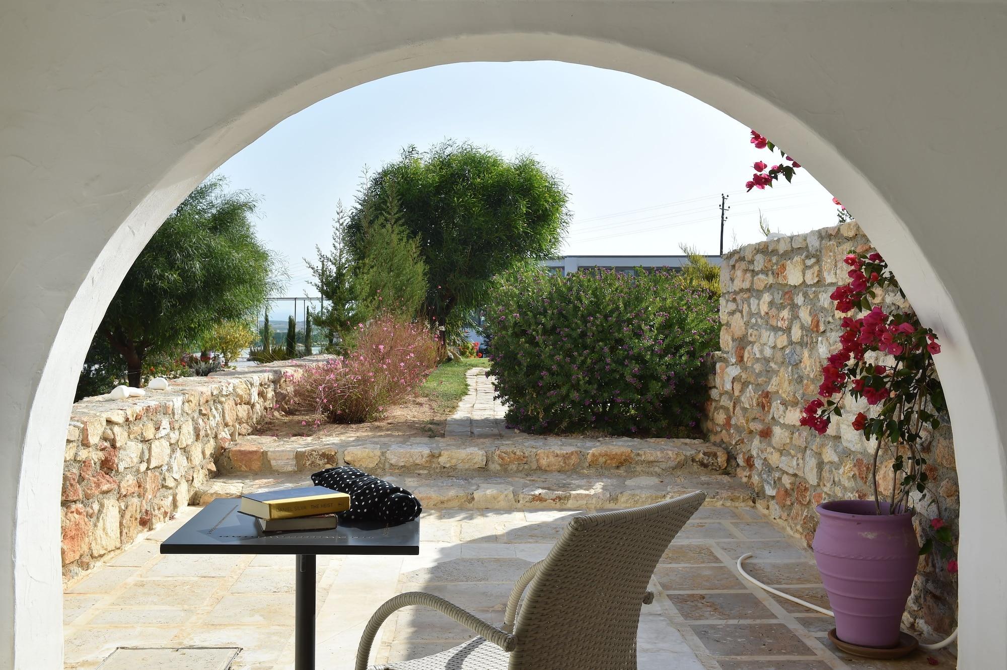 Naoussa Hills Boutique Resort- Adults Only Parikia  Exterior photo